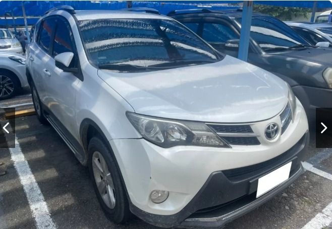 由 ayume52370019 (刊登 ID 1383083924，圖片 3) 提交，位於 台北市 (Taipei) 的 2015 小資族首選！Toyota RAV4 白色 ｜車況透明＋第三方認證✅ 實車實價✅12萬開回家 (類別：汽車出售)，說明：🚗【限量釋出｜高CP值中古車】 看車不靠運氣，這裡給你真正安心的選擇👇 ⸻ 🔍 車輛資訊 🎨 顏色：白色 🔧 排氣量：2.0L 🗓️ 出廠年份：2015 📍 行駛里程：12萬公里 Keyless免匙系統 防盜系統 安全氣囊 中控鎖 ABS防鎖死 定速系統 多功能方向盤 恆溫空調 倒車雷達 倒車顯影系統 ⸻ 💯 品質保證三重安心 👍 全台最大中古車源頭商 👍 車況與檢驗報告不符 ➜ 可退車、全額退款 👍 第三方認證、公里數公開透明 ⸻ 🎀 為什麼推薦來這裡賞車？ ✔ 無事故、無泡水、無贓車 ✔ 所有車輛都有詳細檢定報告 ✔ 貸款、分期、舊車換新皆可協助 ✔ 全台北中南皆有據點，看車地點可配合 🧸 因車況透明、價格實在，