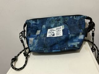 （分類：）位於 。 由 sleepybird 提交（商品編號 1383239936，圖片 1）。簡介： 。