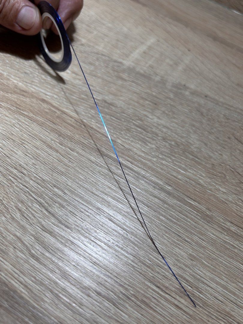 由 oscar.tseng (刊登 ID 1383120974，圖片 1) 提交，位於 桃園市 (Taoyuan) 的 💅 美式指甲彩繪膠帶｜完美線條 藝術創作 (類別：美甲、手部保養)，說明：🎨 美國專業美甲師推薦使用 ✨ 創造完美幾何線條與圖案 🌈 多色可選，激發創意靈感（紅黃藍綠金銀紫白黑） 👌 易撕不傷甲面，新手也能輕鬆上手 #大衛膠帶 #膠帶加工 #膠帶 ＊優惠價格代議 ＊電洽：0910-188101。