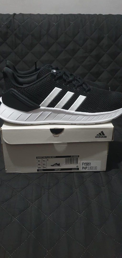 Adidas Questar Flow Nxt (Category: Sneakers) located in Pasay City. Submitted by baebey (Listing ID 1383244242, Image 1). Description: .