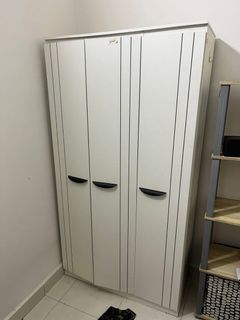 (Category: ) located in . Submitted by shrbuy (Listing ID 1383146791, Image 1). Description: .