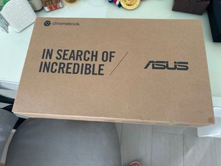ASUS Chromebook464577495208437760