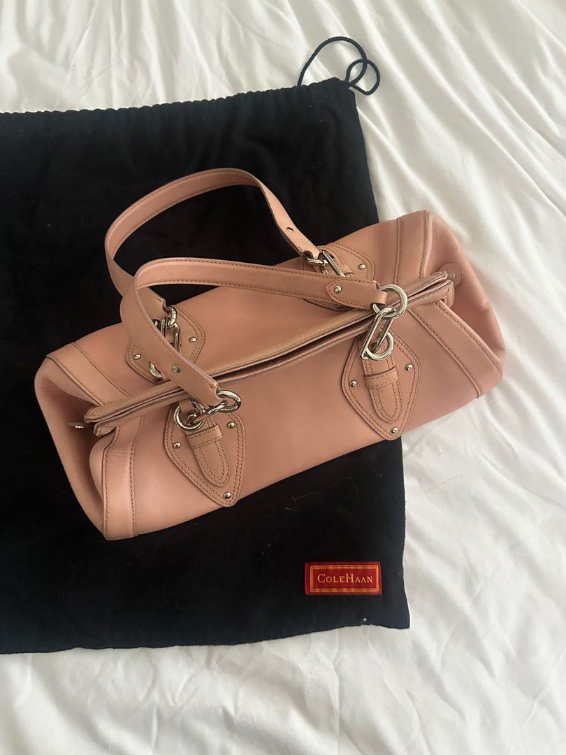 Authentic Cole Haan Vintage Y2K Shoulder Bag (Category: Shoulder Bags) located in Las Pinas. Submitted by gianinaa (Listing ID 1383154612, Image 2). Description: Super cute blush pink shoulder bag with silver hardware and buckle details for that true Y2K vibe. Compact but roomy enough for your daily essentials. - 100% authentic - With original dust bag - Excellent vintage condition.