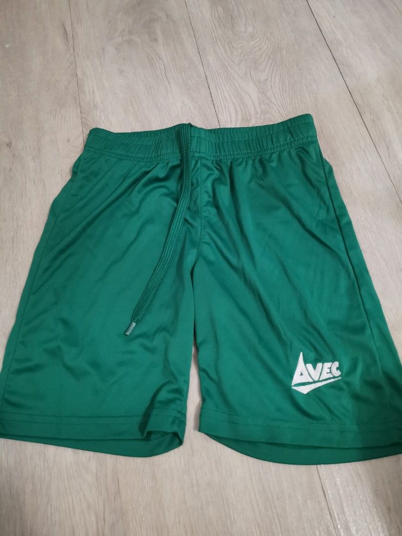 Avec Kid green pant (Category: Babies & Kids Fashion) located in Subang Jaya. Submitted by cacha7 (Listing ID 1383075687, Image 1). Description: Avec Kid green pant Size m Suitable for 8-10y.