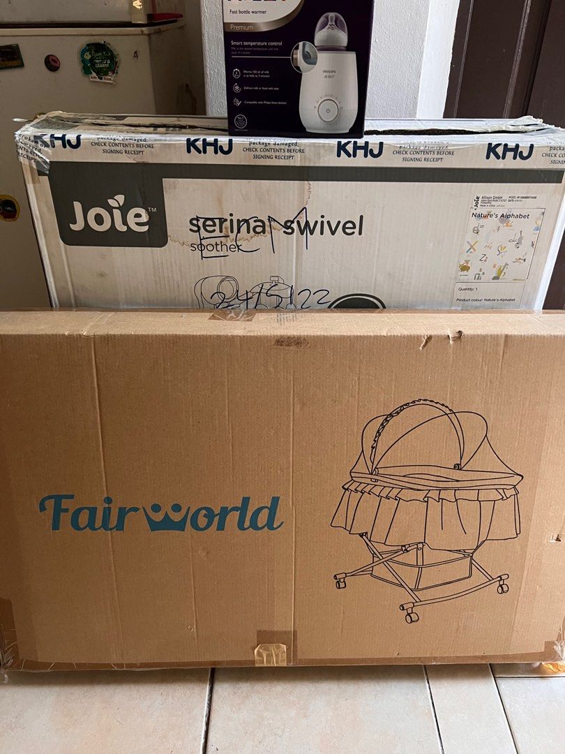 Baby cort, baby swing and baby bottle (Category: Maternity Care) located in Melaka Tengah. Submitted by silentreader (Listing ID 1383190785, Image 1). Description: Jual semua. Philips avent - tak pernah guna jole swivel serina - 2 kali pakai Baby cort - 2 kali pakai.