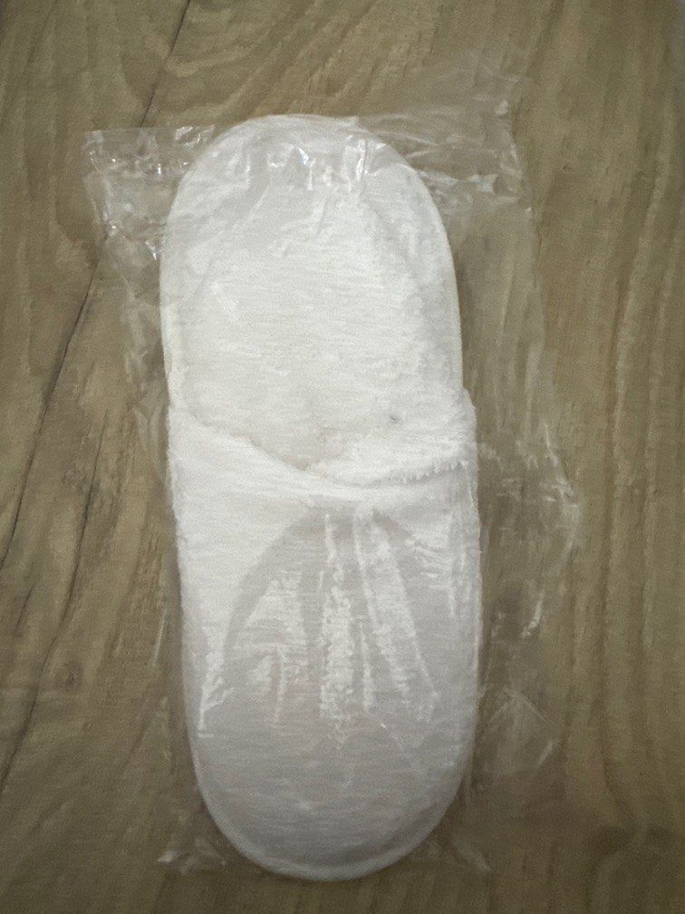 miscellaneous items (Category: Socks & Tights) located in Singapore. Submitted by mig1727 (Listing ID 1383123513, Image 1). Description: 1. BN WHITE Bedroom slippers - 6 pairs - $2.50 each 2. Hairdresser cape with zipper - 2 sets - $5 each 3. Evin back brace (waist 29-41 inch) - $45 4. 20CM Shift Gear Knob Stick - $10 .