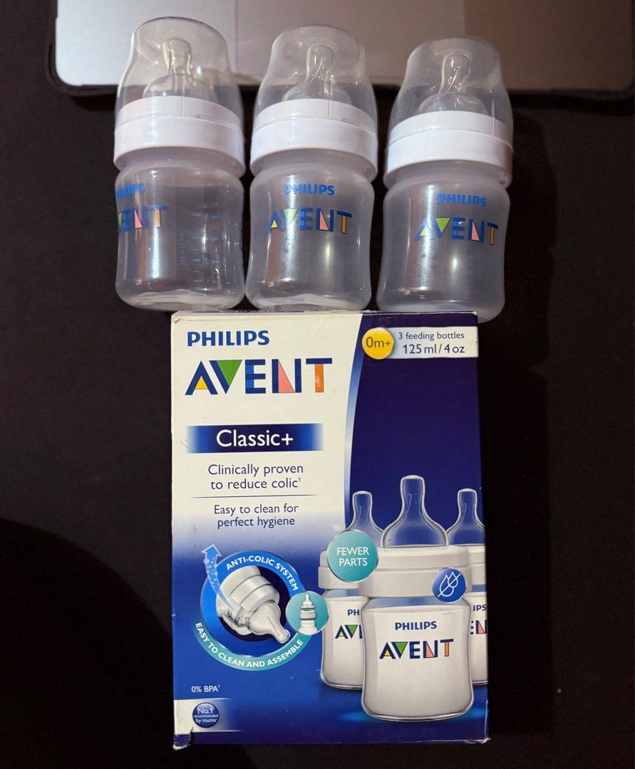 Brand New Philips Avent Classic Bottle (Category: Breastfeeding & Bottle Feeding) located in Baguio. Submitted by ash_g02 (Listing ID 1383181806, Image 1). Description: - 3 bottles with teats for 0+m - 4oz / 12ml - anti colic - unused - given as a gift - RFS: will not use Location: Baguio City.