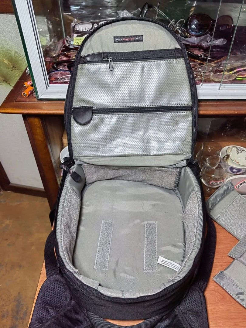 Camera Backpack - Lowepro Micro Trekker 100 (Category: Camera Bags & Carriers) located in Cebu City. Submitted by dudes_villanueva (Listing ID 1383194497, Image 3). Description: Lowepro Micro Trekker 100 Camera Backpack 📌Designed for carrying camera equipment. 📌Compact Design: It's the most compact trekker backpack, suitable for carrying film or digital photo equipment. 📌Customizable Interior: Features five adjustable padded dividers for organ