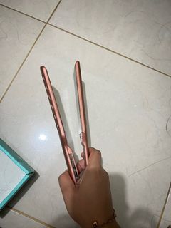 (Kategori: ) berada di . Dikirim oleh keiiziee (ID iklan 1383107749, Gambar 1). Deskripsi: .