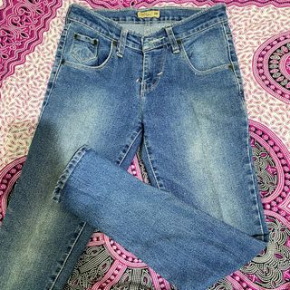 (Kategori: ) berada di . Dikirim oleh piecokieee (ID iklan 1383254177, Gambar 1). Deskripsi: .