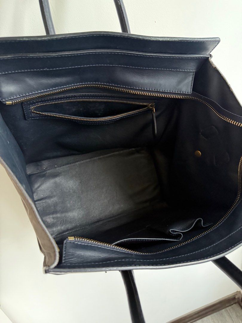Celine Luggage Bag 2012 Original (Category: Luxury Bags & Wallets) located in Muntinlupa City. Submitted by aryansharmilla (Listing ID 1383178063, Image 3). Description: Original Celine Luggage Bag 2012 Model Bought this in Japan for ₱25,000. With Dust bag Negotiable but no to low ballers. .