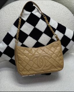 (Category: ) located in . Submitted by neverfull_luxury_sg (Listing ID 1383239536, Image 1). Description: .