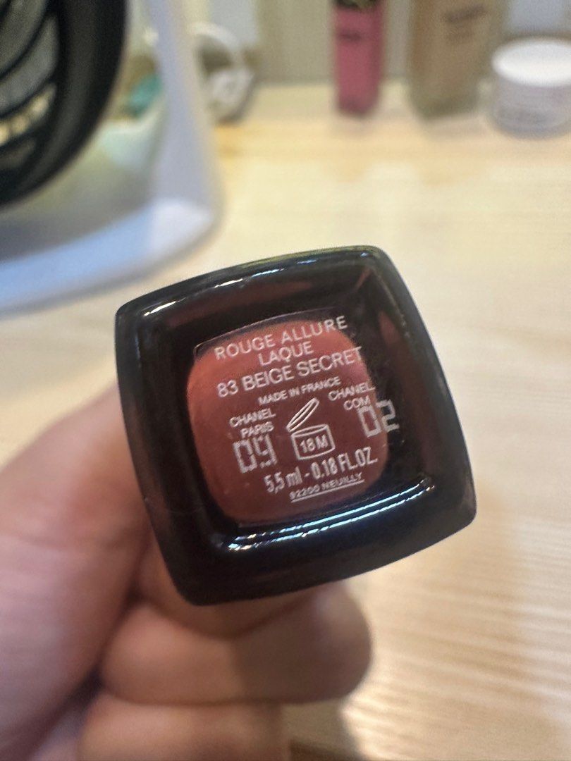 Chanel Liquid Lipstick (Category: Makeup) located in Cavite. Submitted by gcruz0512 (Listing ID 1383239281, Image 2). Description: Sf co buyer Used twice max Not expired ❤️.