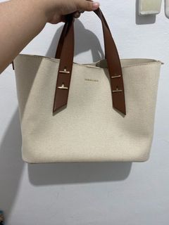 (Kategori: ) berada di . Dikirim oleh bebluuu (ID iklan 1383198455, Gambar 1). Deskripsi: .