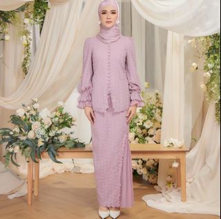 (Category: ) located in . Submitted by faizahrazali_ (Listing ID 1383169829, Image 1). Description: .
