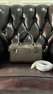 (Kategori: ) berada di . Dikirim oleh lovedbyjanetta (ID iklan 1383206417, Gambar 1). Deskripsi: .