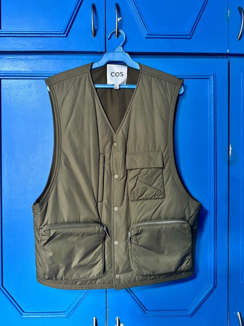 COS Utility Work Vest, Men's Fashion, Tops & Sets, Vests on Carousell