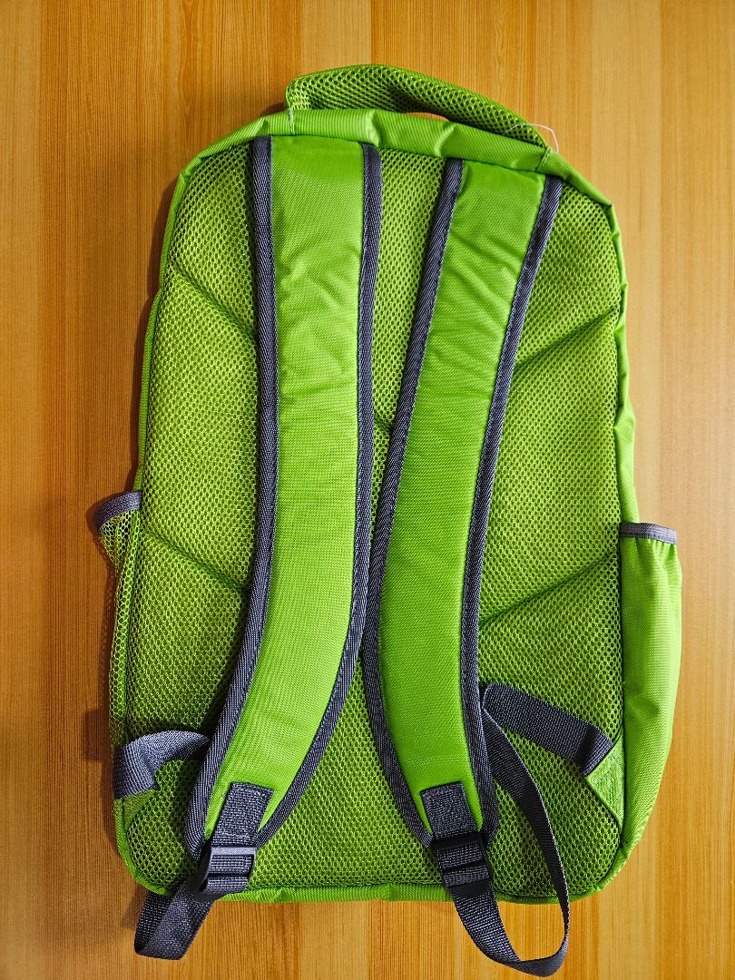 Crocs Green Backpack (Category: Backpacks) located in Cainta. Submitted by eesoj (Listing ID 1383114913, Image 2). Description: For sale is a Green Crocs Backpack. RFS: Decluttering. -Comes with tag. .