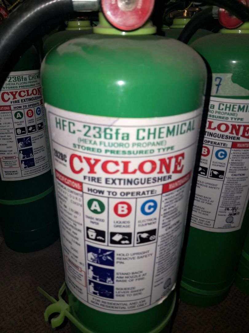 CYCLONE Fire Extinguisher HFC-236fa, Furniture & Home Living, Bathroom ...