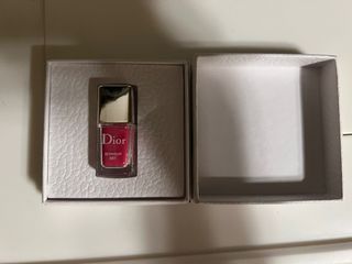 DIOR USB