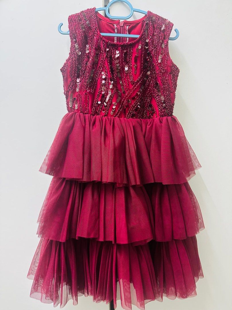 Dress Birthday (Category: Babies & Kids Fashion) located in Kuala Lumpur. Submitted by mamaiskandar85 (Listing ID 1383206992, Image 1). Description: Dress cantik birthday . Sesuai utk girl 3-4y . Custom made with love. 🥰 like newwww. Pakai sekali je.
