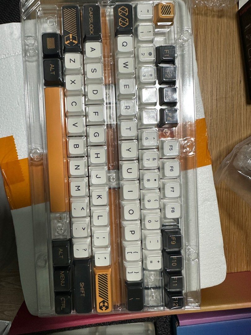 Ducky 263205798707842112
