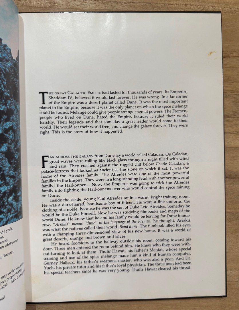 Dune Storybook - Joan D. Vinge (Category: Storybooks) located in San Pedro. Submitted by pageturner19 (Listing ID 1383200371, Image 2). Description: .
