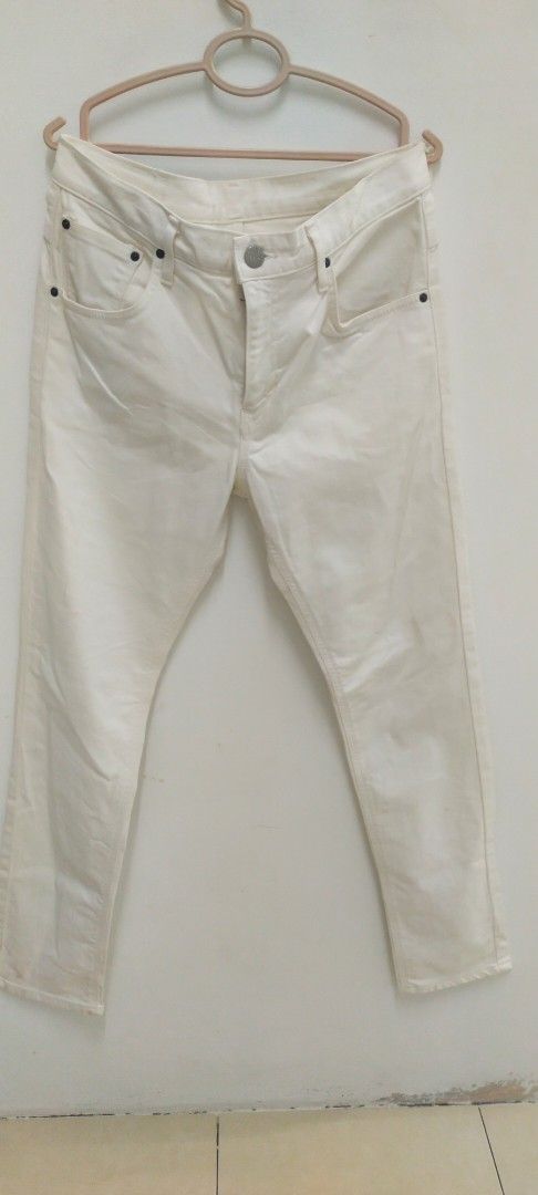 Edwin (Category: Jeans) located in Kuantan. Submitted by abeyus571 (Listing ID 1383244260, Image 3). Description: edwin saiz 30.