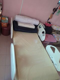 (Category: ) located in . Submitted by shenq (Listing ID 1383184150, Image 1). Description: .