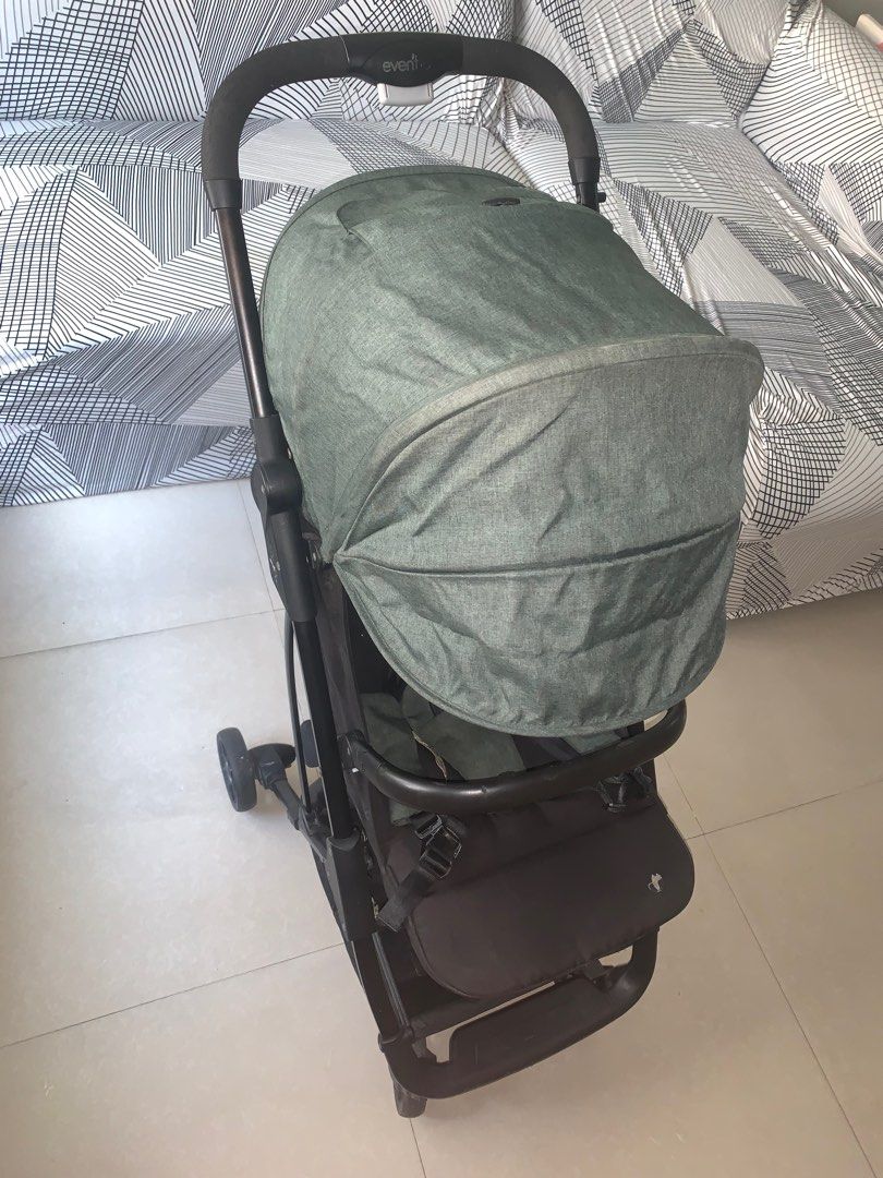 Evenflo stroller (Category: Strollers) located in Quezon City. Submitted by freeman520 (Listing ID 1383139216, Image 2). Description: Evenflo stroller Used but not abused .