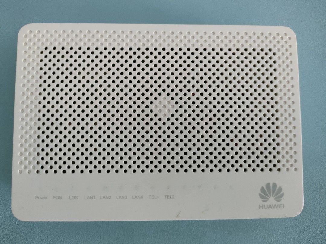 Fiber Optic Cable and Router63215332301186112