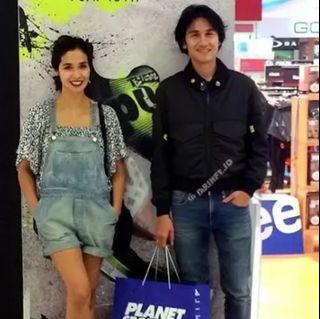 (Kategori: ) berada di . Dikirim oleh orithrift.id (ID iklan 1383158518, Gambar 1). Deskripsi: .