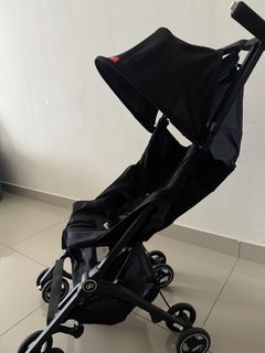 (Category: ) located in . Submitted by babyg_wardrobe (Listing ID 1383147219, Image 1). Description: .