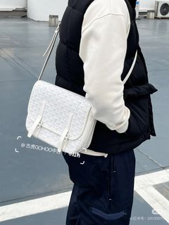 由 whisperluxe (刊登 ID 1383153966，圖片 1) 提交，位於 的 (類別：)，說明：。