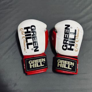 由 yessecondhandgoods (刊登 ID 1381336704，圖片 1) 提交，位於 的 (類別：)，說明：。
