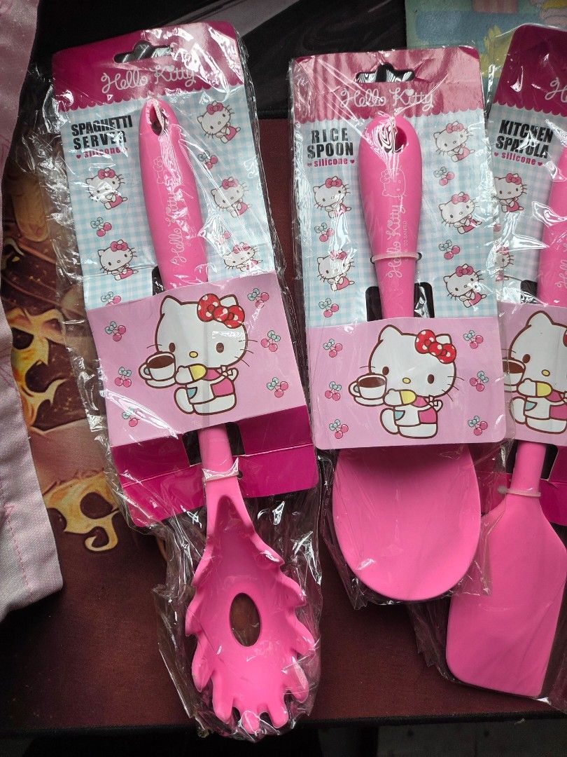 Hello Kitty Silicon Kitchenware Utensils (Category: Cookware & Accessories) located in Quezon City. Submitted by littlecerberusshop (Listing ID 1383118046, Image 3). Description: 350 EACH. FINAL PRICE AS LISTED NA PO. Items are as seen on photos po. Available: - Spaghetti Server - Rice Spoon - Kitchen Spatula - Kitchen Turner Delivery fees care of buyer..