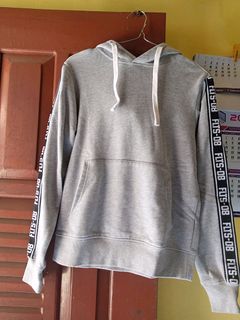 (Kategori: ) berada di . Dikirim oleh _naystore (ID iklan 1383088054, Gambar 1). Deskripsi: .