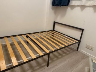 （分類：）位於 。 由 aidanarvin 提交（商品編號 1383193401，圖片 1）。簡介： 。