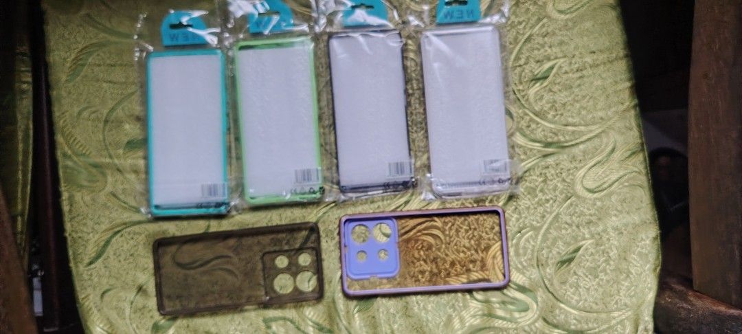Infinix Zero 30 5g cases (Category: Cases & Sleeves) located in Caloocan City. Submitted by daledemesa (Listing ID 1383165346, Image 3). Description: bundle only,di nagamit ung iba.no issue..