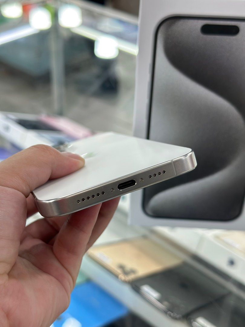 iphone 15promax 256gb globelock (Category: iPhone 15 Series) located in San Juan City. Submitted by jalailahmamosaca (Listing ID 1383116224, Image 2). Description: iphone 15promax 256gb globelock 98bh 193cycle no dents inclusion case tempered issue genuine apple parts camera apple store pinalitan .