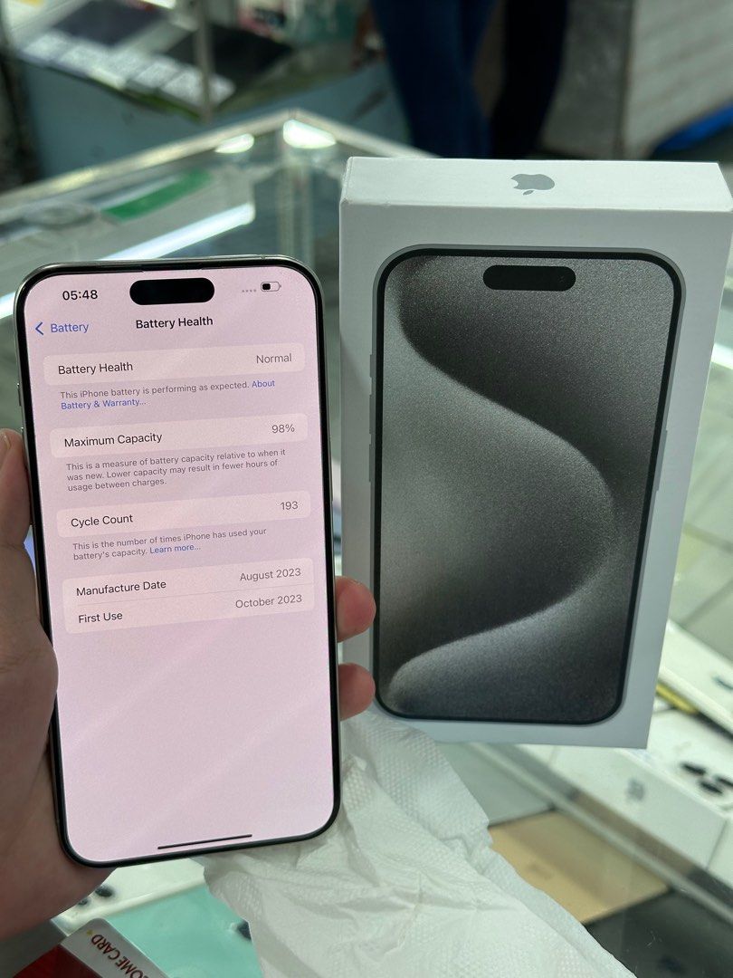 iphone 15promax 256gb globelock (Category: iPhone 15 Series) located in San Juan City. Submitted by jalailahmamosaca (Listing ID 1383116224, Image 3). Description: iphone 15promax 256gb globelock 98bh 193cycle no dents inclusion case tempered issue genuine apple parts camera apple store pinalitan .