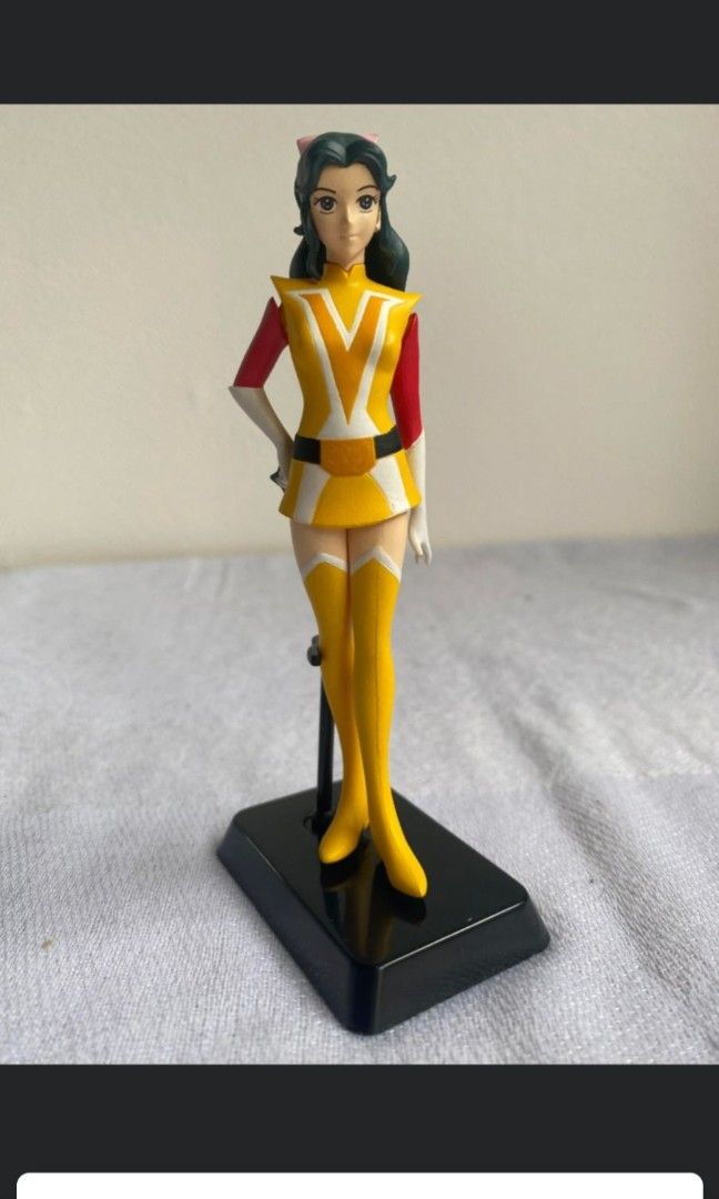 Jaimie Robinson / Megumi Oka (Category: Figurines & Statues) located in Caloocan City. Submitted by banshee8818 (Listing ID 1383120612, Image 1). Description: Voltes V measurement in inches, no box but in good condition..