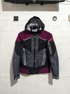 (Kategori: ) berada di . Dikirim oleh jaket_outdoor13 (ID iklan 1383224756, Gambar 1). Deskripsi: .