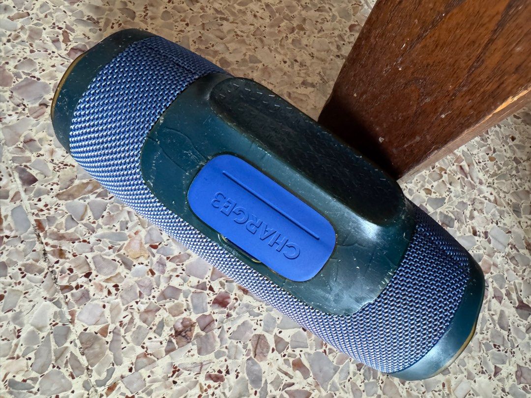 JBL Charge 363205305907203112