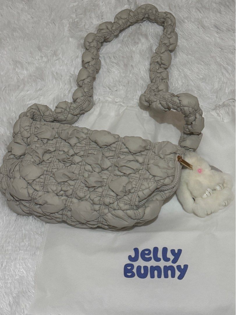 Jelly Bunny Cole Shoulder Bag (Category: Cross-body Bags) located in Las Pinas. Submitted by sincerelyfel (Listing ID 1383173449, Image 1). Description: Used once Bought in LYN MOA - authorized seller of Jelly Bunny Orig price is ₱3,490 100% original.