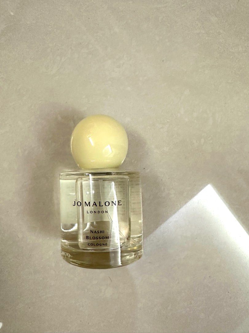 由 clell (刊登 ID 1383195782，圖片 1) 提交，位於 台北市 (Taipei) 的 Jo Malone 水梨花蕾香水 50ml (類別：香水、體香劑)，說明：使用狀態：只試噴一次 效期：2025.11.01。