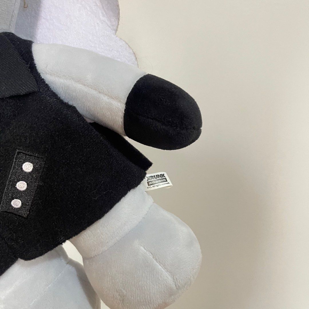 KRUNK x BIGBANG (Category: K-Wave Merchandise) located in Cabanatuan. Submitted by plushejp (Listing ID 1383143977, Image 3). Description: PAYMENT FIRST Gcash payment via JNT PM FOR MORE DETAILS PO! .