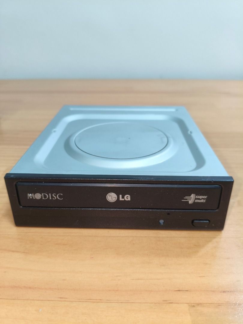 LG Internal SATA CD / DVD RW Burner Drive Rewriter63205806791553114