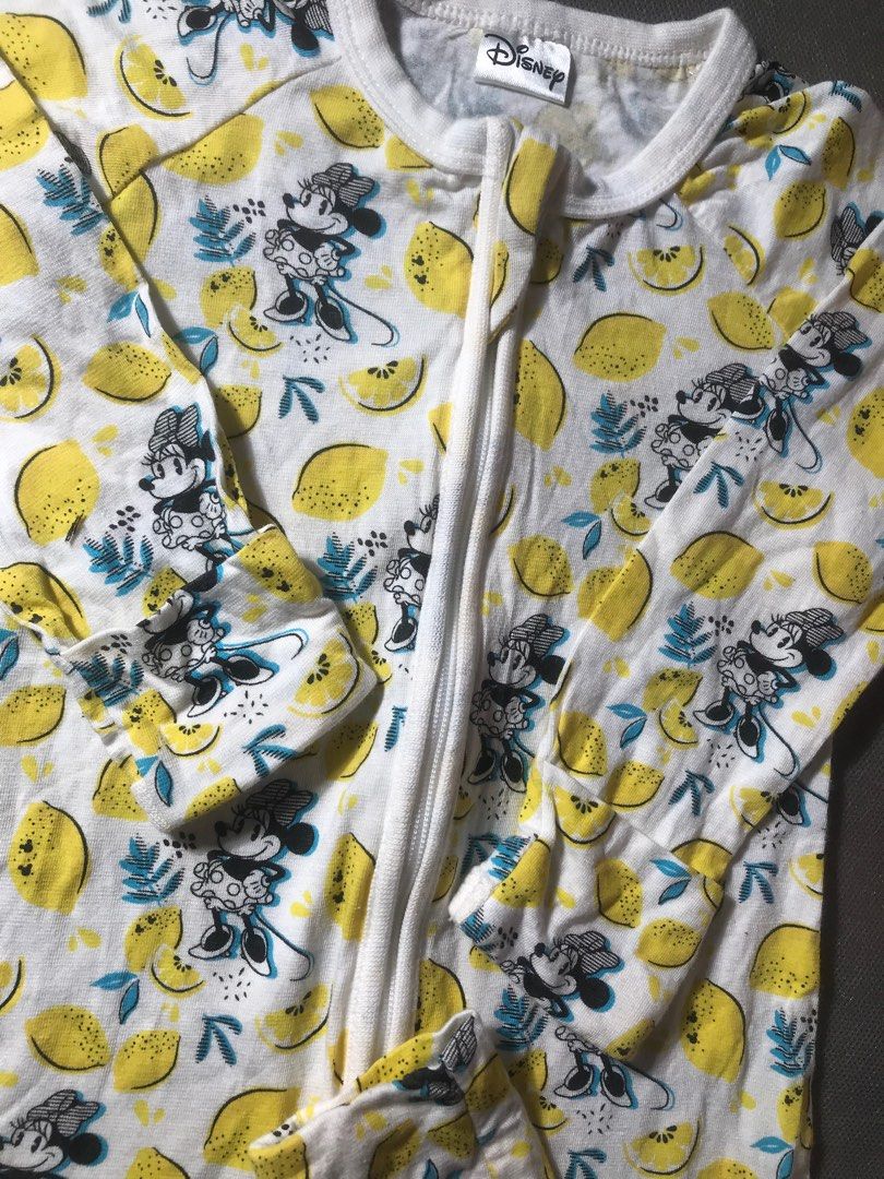 Little palmerhaus x Disney 9M (Kategori: Baju Bayi) berada di Tangerang. Dikirim oleh prstniee (ID iklan 1383087857, Gambar 2). Deskripsi: Masih baguss bgt.