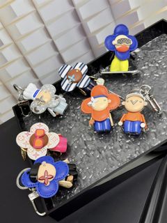 💜Louis Vuitton 路易威登 LV 包包掛件  掛飾  鑰匙扣 鎖匙扣 VIVIENNE 生日禮物 Bag pendant keychain birthday present Valentine's Day64210054227586110